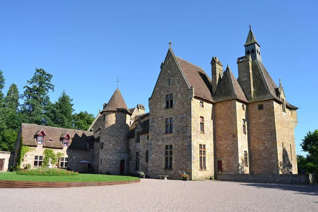 Chateau De Peufeilhoux Vallon-en-Sully France